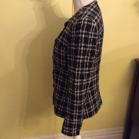 Cute Black & White Wool Blend Plaid Jacket Size 4 - Picture 6 of 16